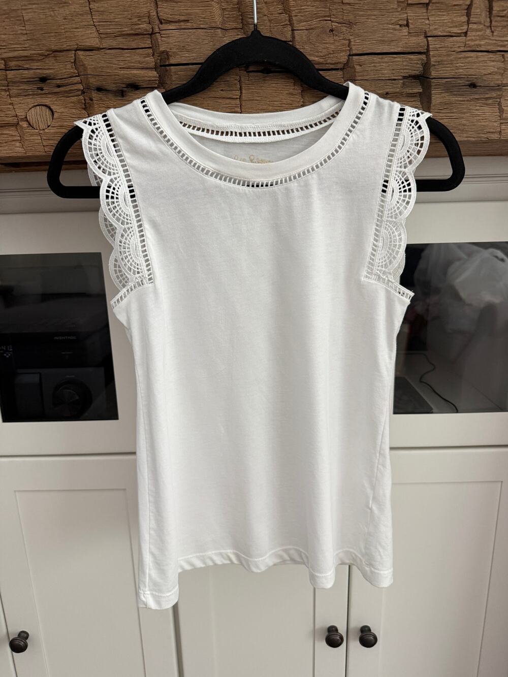 Lilly Pulitzer White Tank Top XXS Crochet Lace Trim Sleeveless Preppy